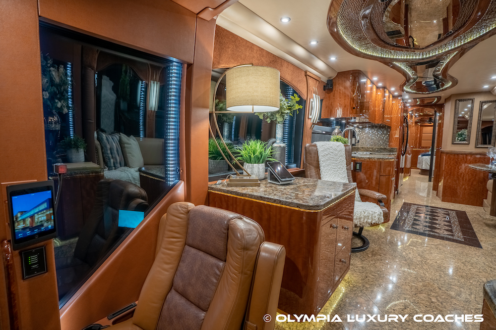 2014 Prevost Millennium H3-45 For Sale