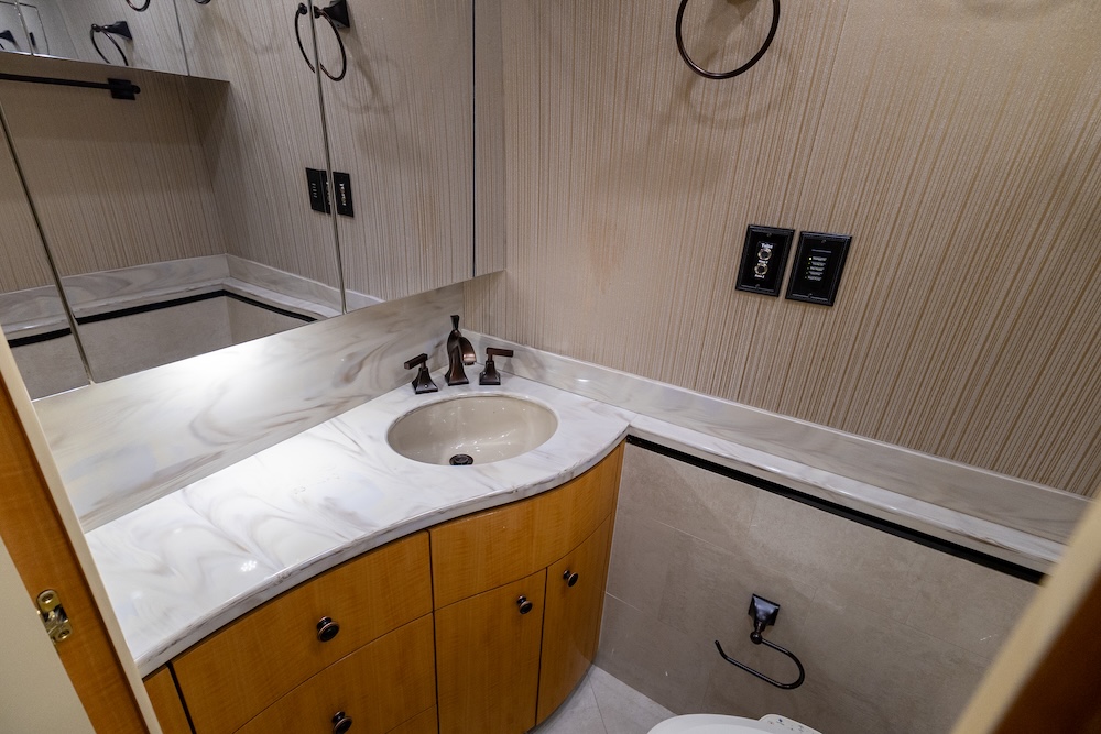 2014 Prevost Millennium H3-45 For Sale