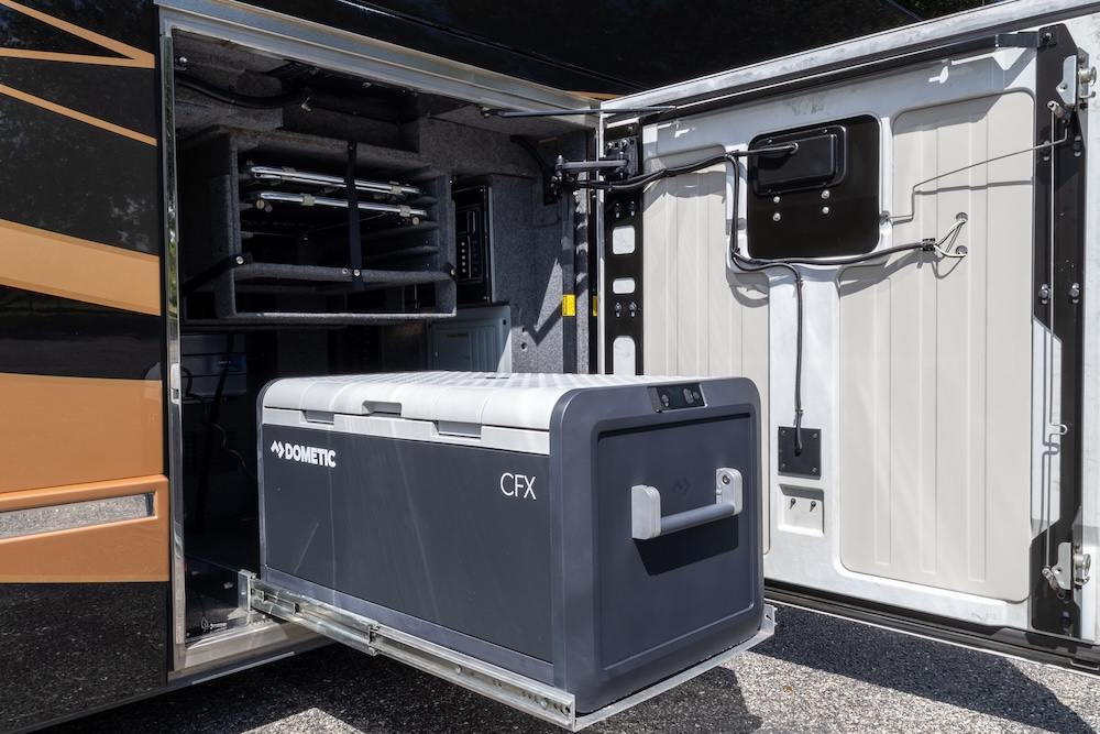 2014 Prevost Millennium H3-45 For Sale