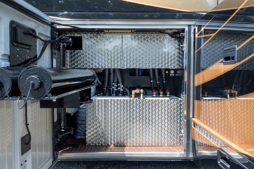 2014 Prevost Millennium H3-45 For Sale