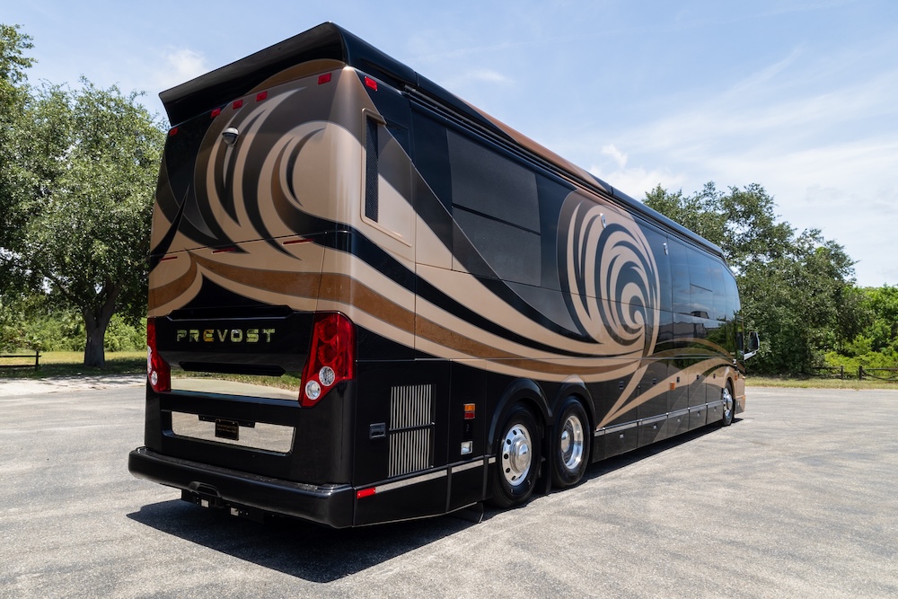 2014 Prevost Millennium H3-45 For Sale