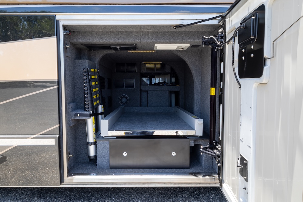 2014 Prevost Millennium H3-45 For Sale