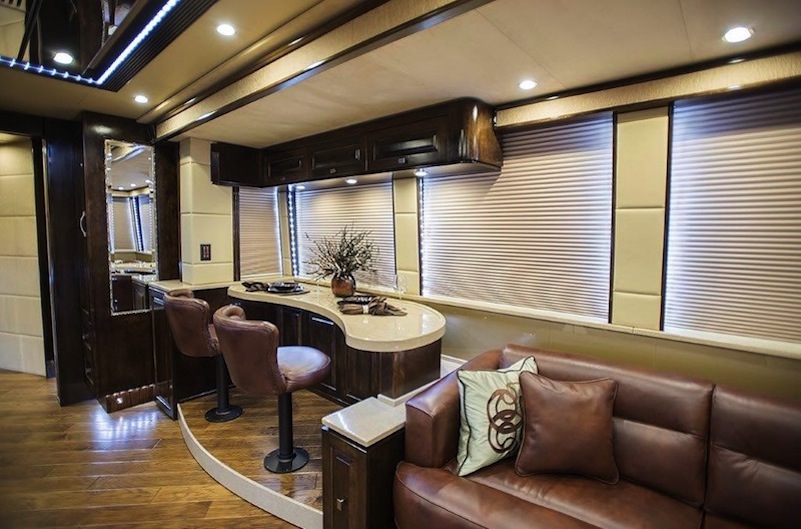 2015 Prevost Emerald X3 For Sale