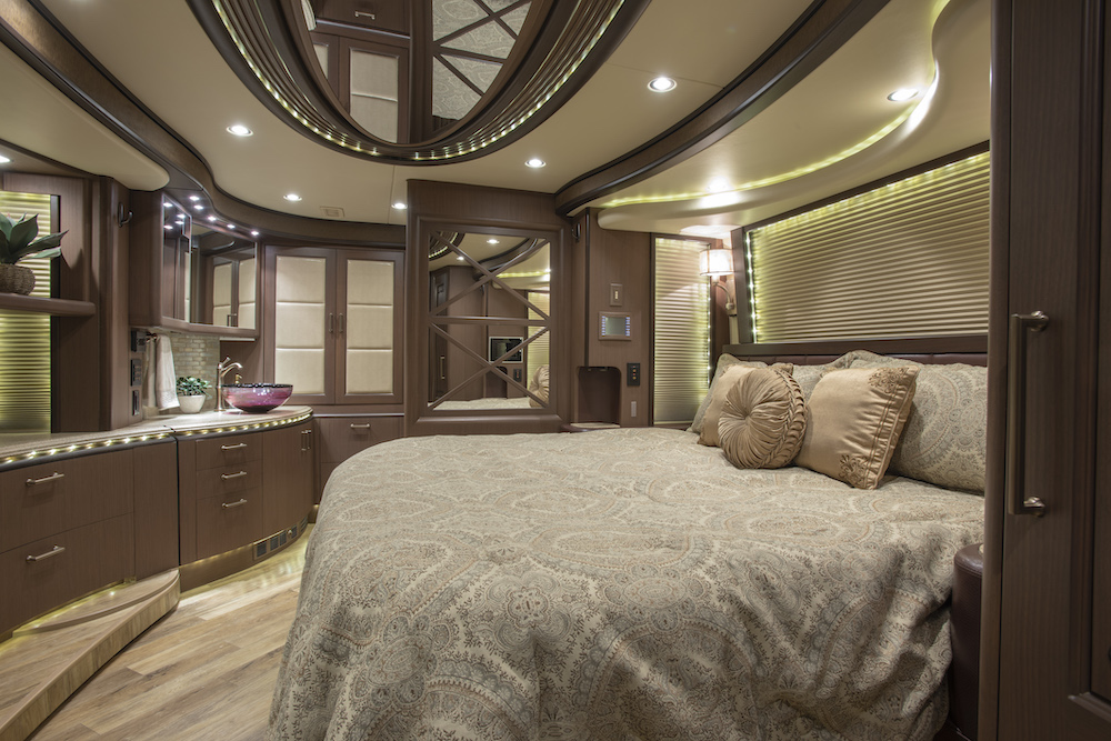 2015 Prevost Liberty H3-45 For Sale