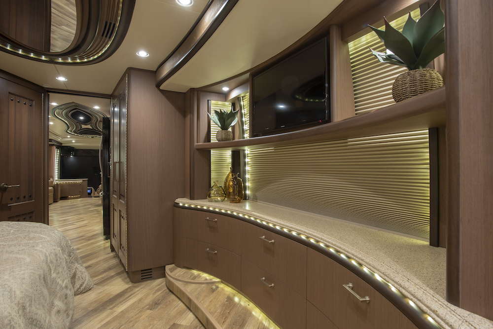 2015 Prevost Liberty H3-45 For Sale