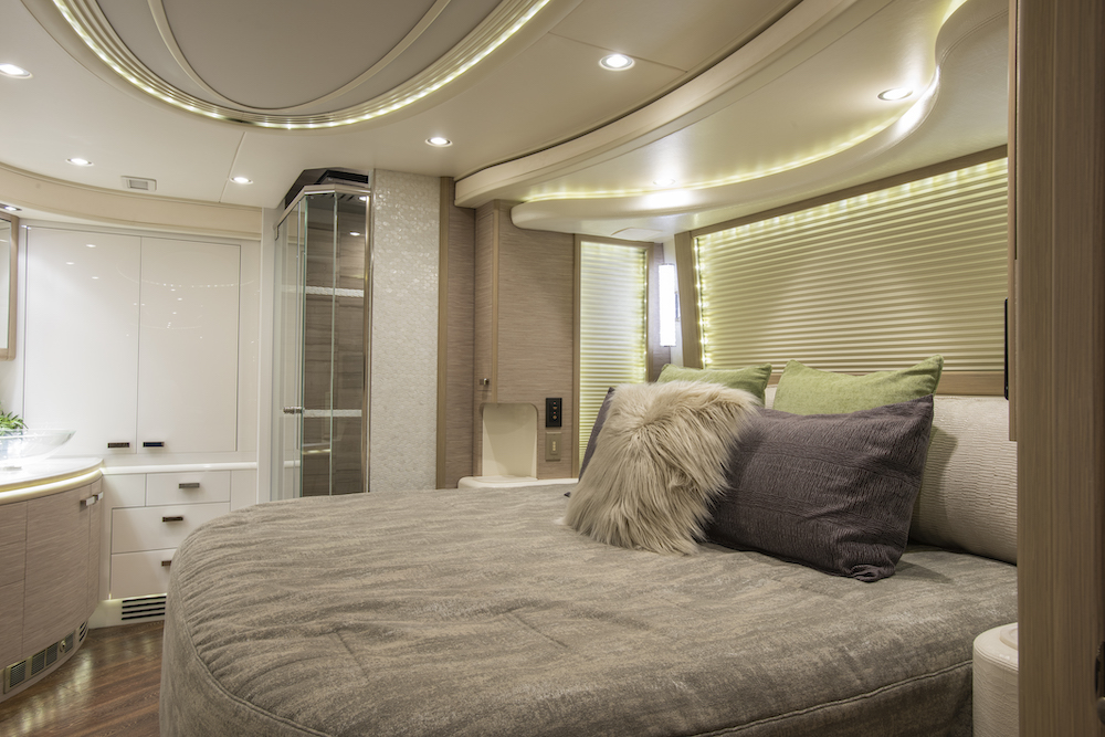 2015 Prevost Liberty H3-45 For Sale