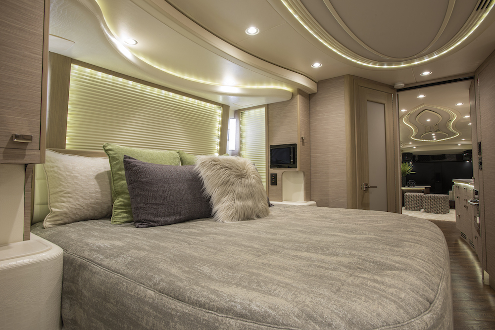 2015 Prevost Liberty H3-45 For Sale