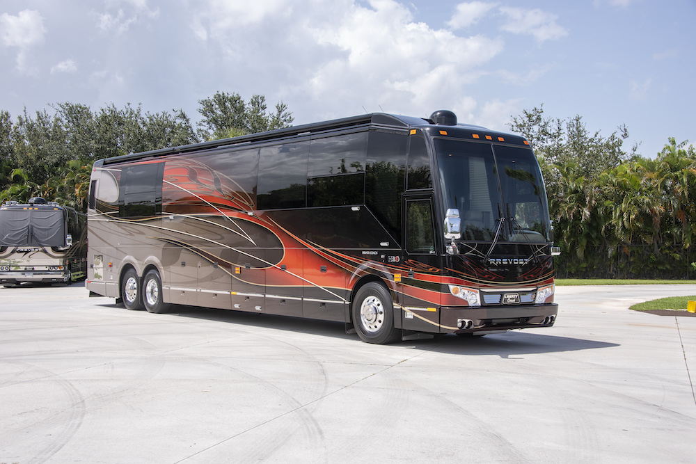 2015 Prevost Liberty Elegant Lady H345Triple Slide 867 B