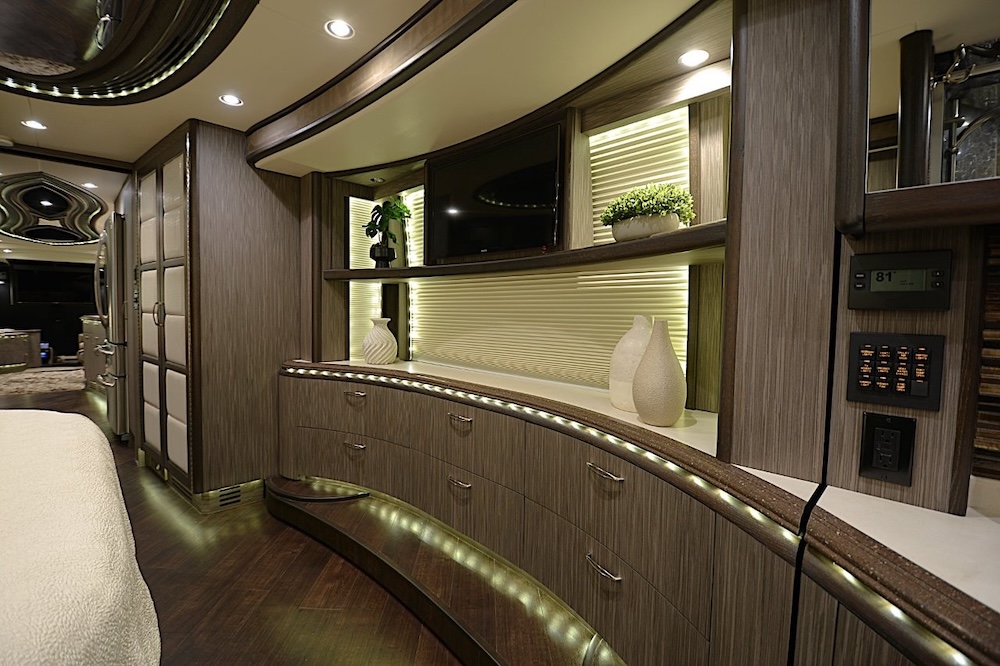 2015 Prevost Liberty H3-45 For Sale
