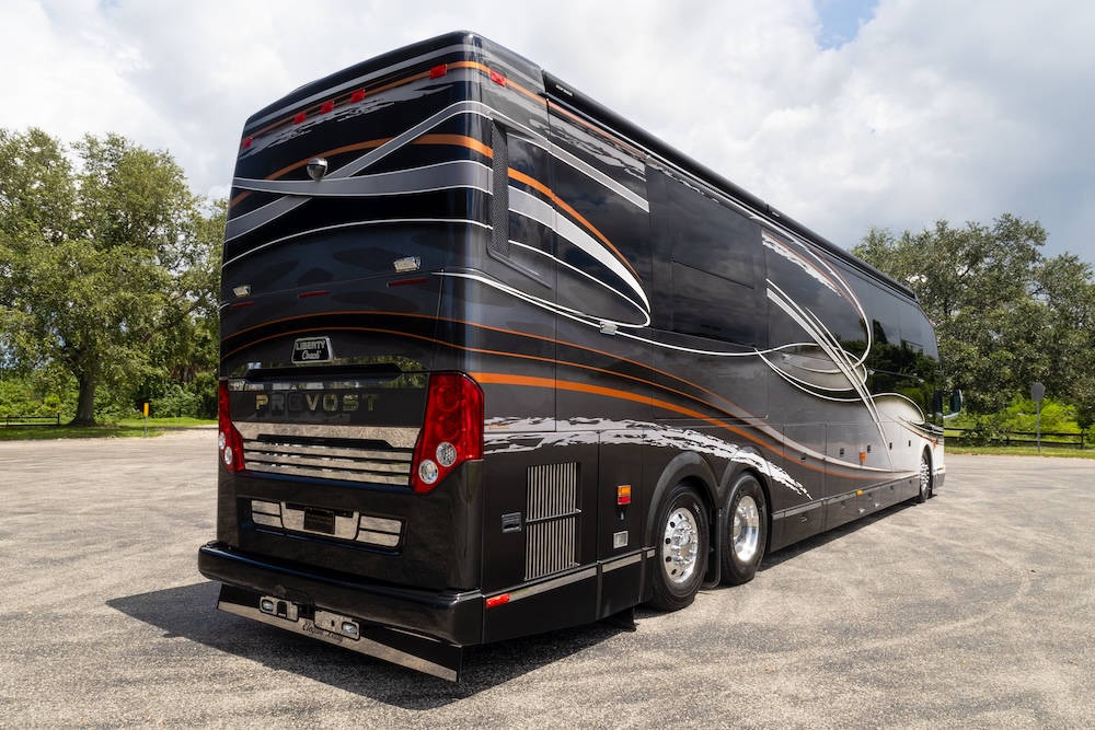 2015 Prevost Liberty H3-45 For Sale