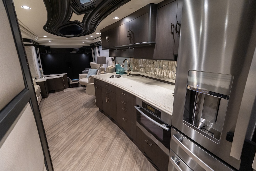 2015 Prevost Liberty H3-45 For Sale