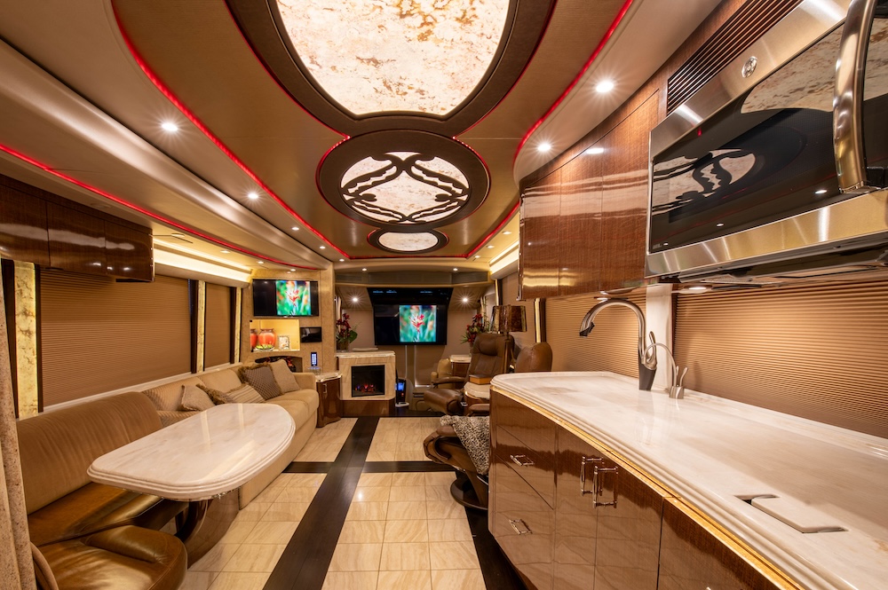 2015 Prevost  Marathon  H3-45 For Sale