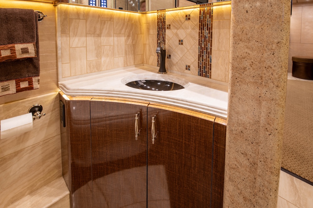 2015 Prevost Marathon H3-45 For Sale