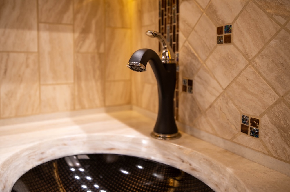 2015 Prevost Marathon H3-45 For Sale