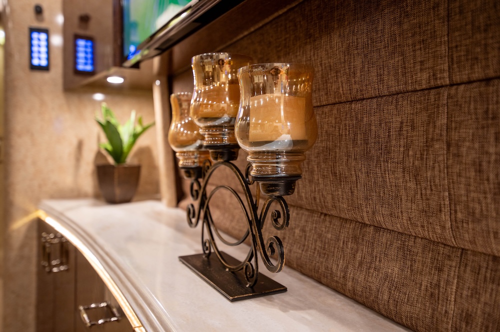 2015 Prevost Marathon H3-45 For Sale