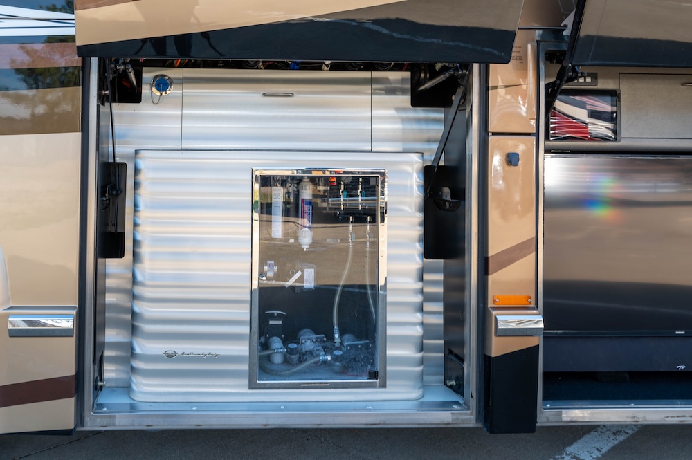 2015 Prevost Marathon H3-45 For Sale