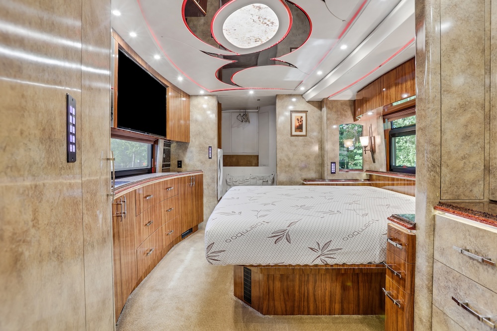 2015 Prevost X3 For Sale