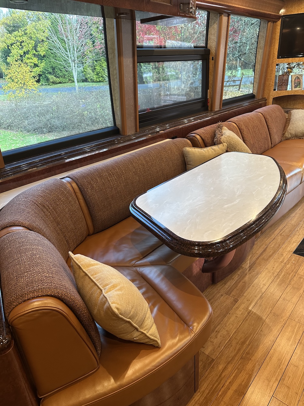 2015 Prevost Marathon X3 For Sale