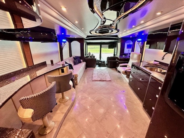 2015 Prevost Millennium H3-45 For Sale