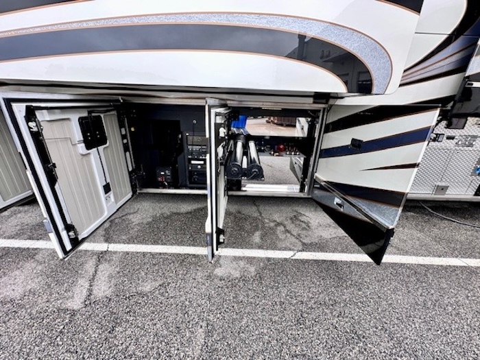 2015 Prevost Millennium H3-45 For Sale