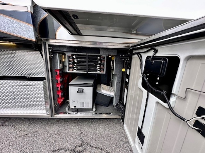 2015 Prevost Millennium H3-45 For Sale