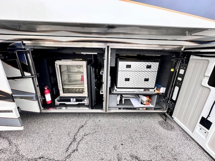 2015 Prevost Millennium H3-45 For Sale