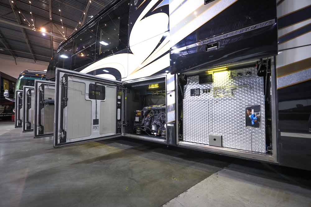 2015 Prevost  Millennium H3-45 For Sale