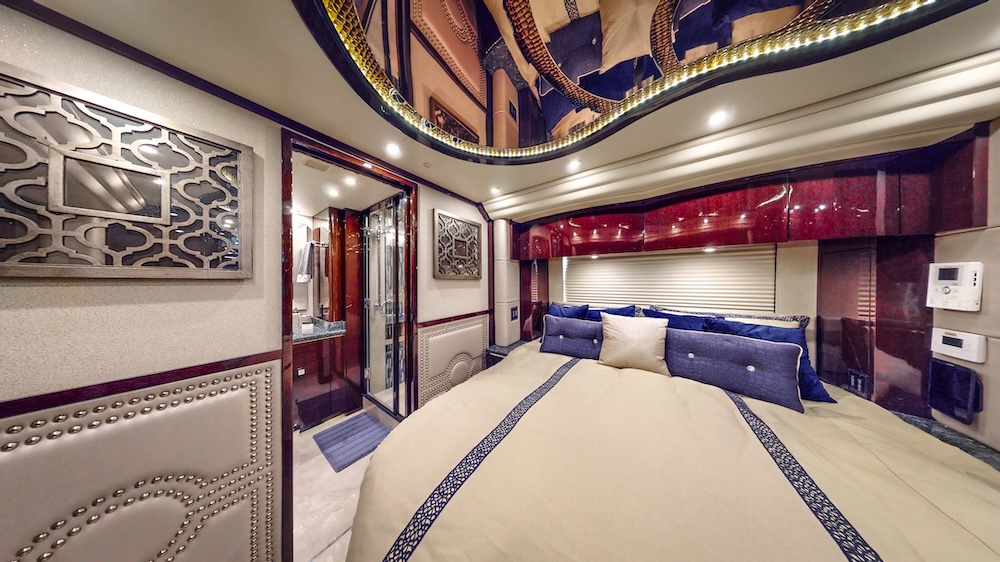 2015 Prevost  Millennium H3-45 For Sale
