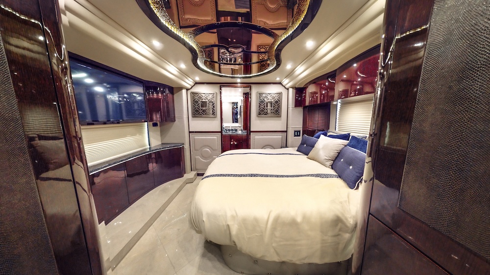 2015 Prevost  Millennium H3-45 For Sale