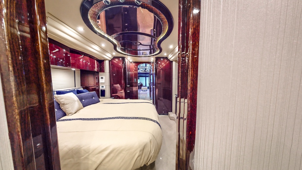 2015 Prevost  Millennium H3-45 For Sale