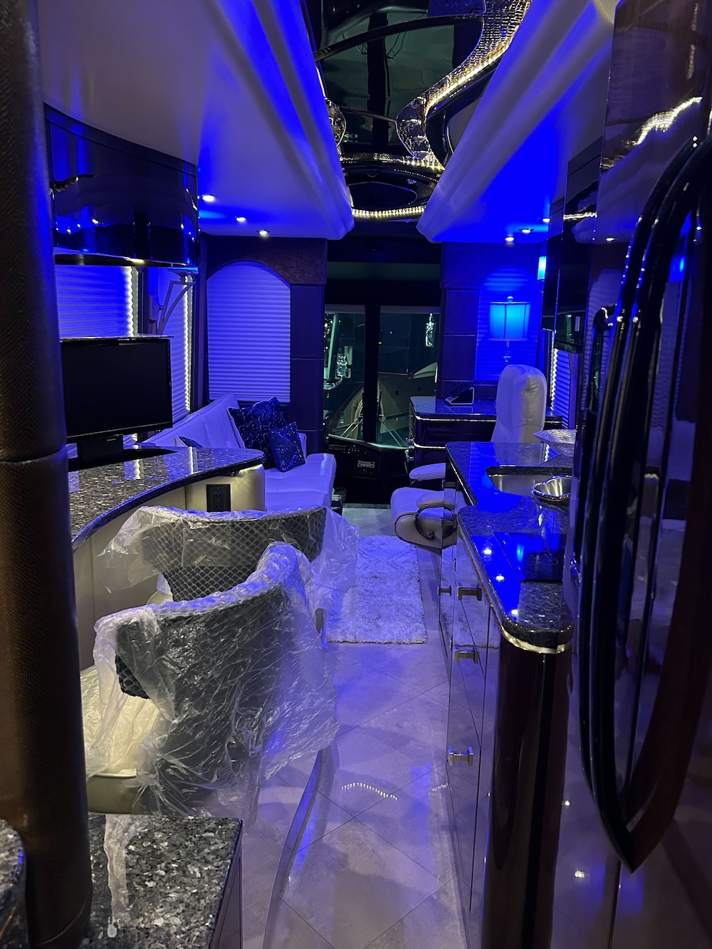 2015 Prevost  Millennium H3-45 For Sale