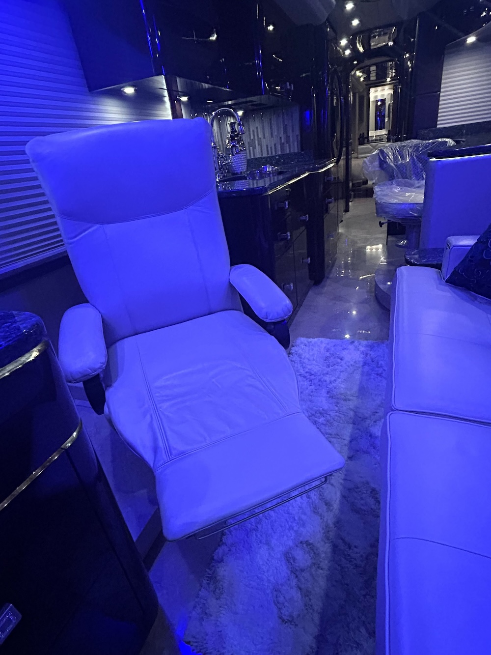 2015 Prevost  Millennium H3-45 For Sale