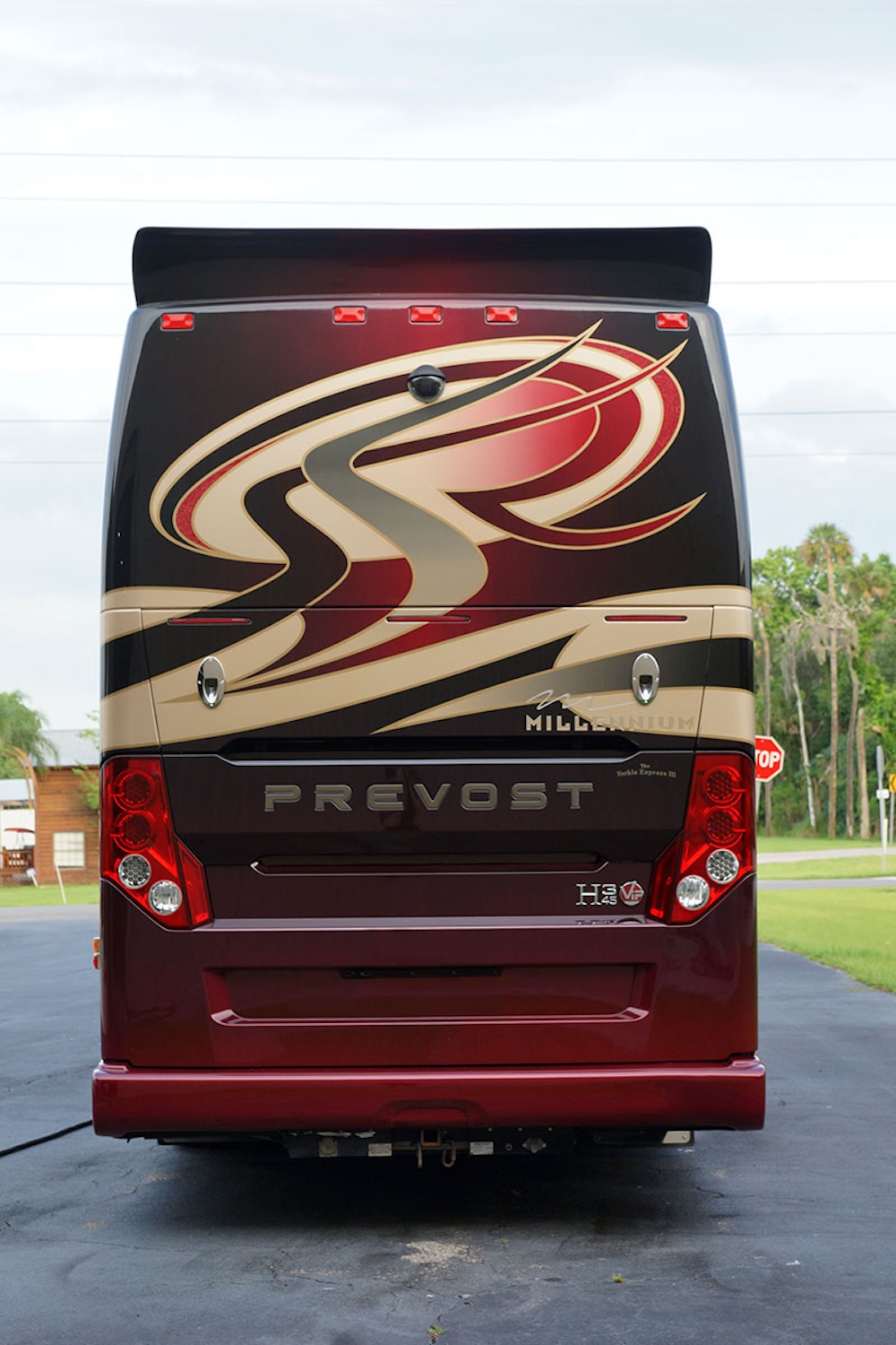 2015 Prevost Millennium H3-45 For Sale