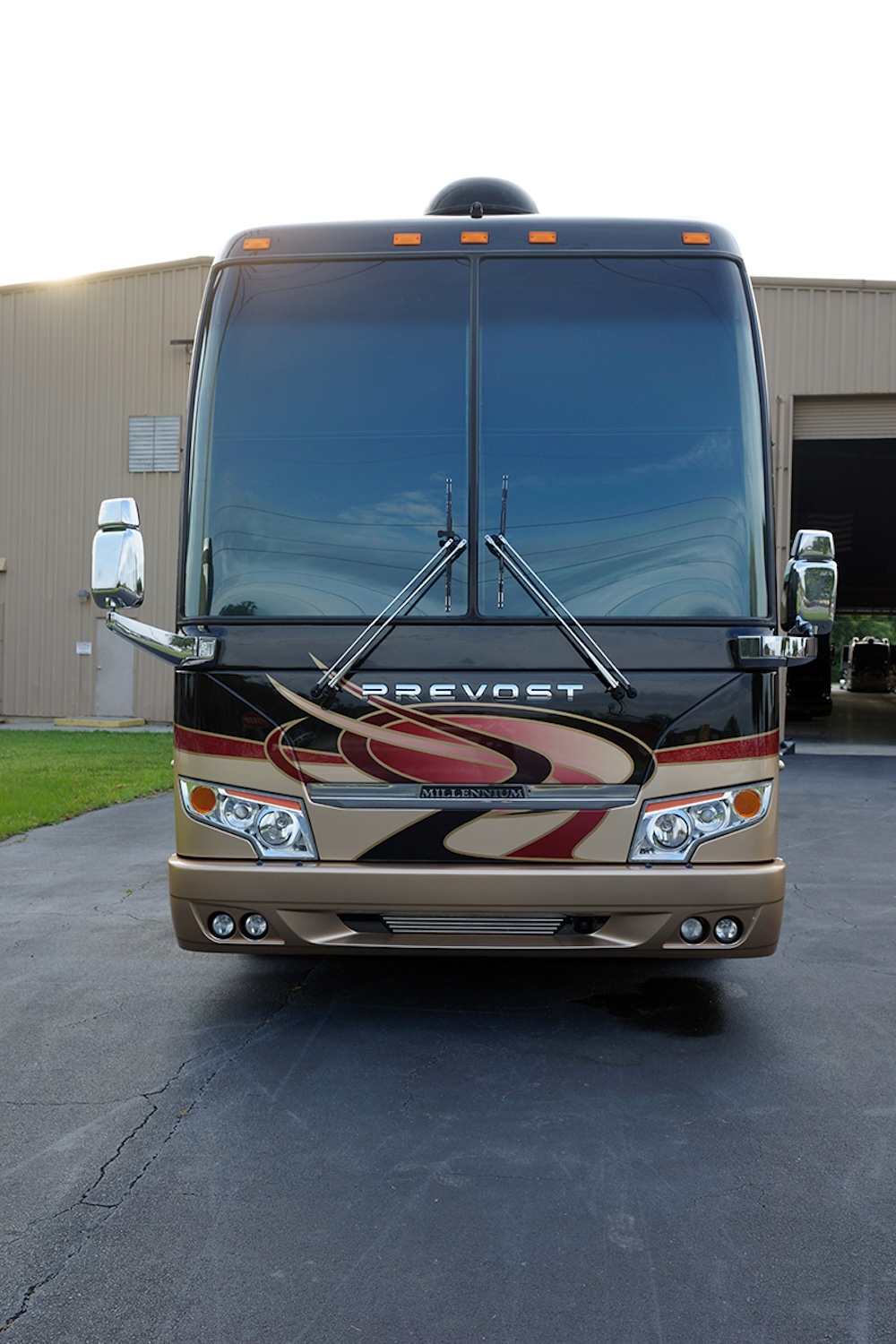 2015 Prevost Millennium H3-45 For Sale