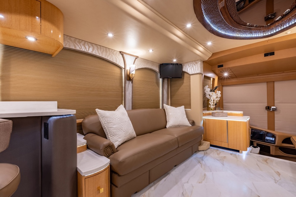 2015 Prevost Millennium H3-45 For Sale