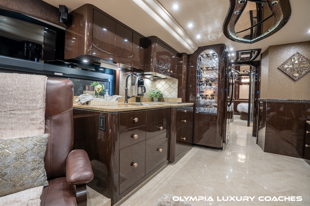 2015 Prevost Millennium H3-45 For Sale