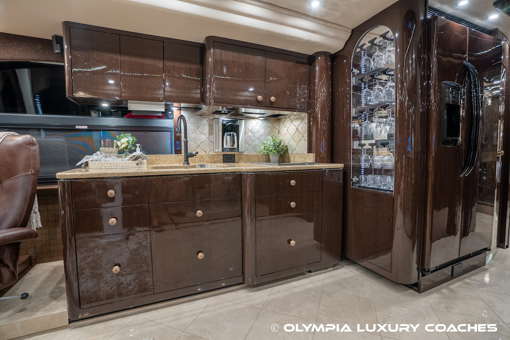 2015 Prevost Millennium H3-45 For Sale