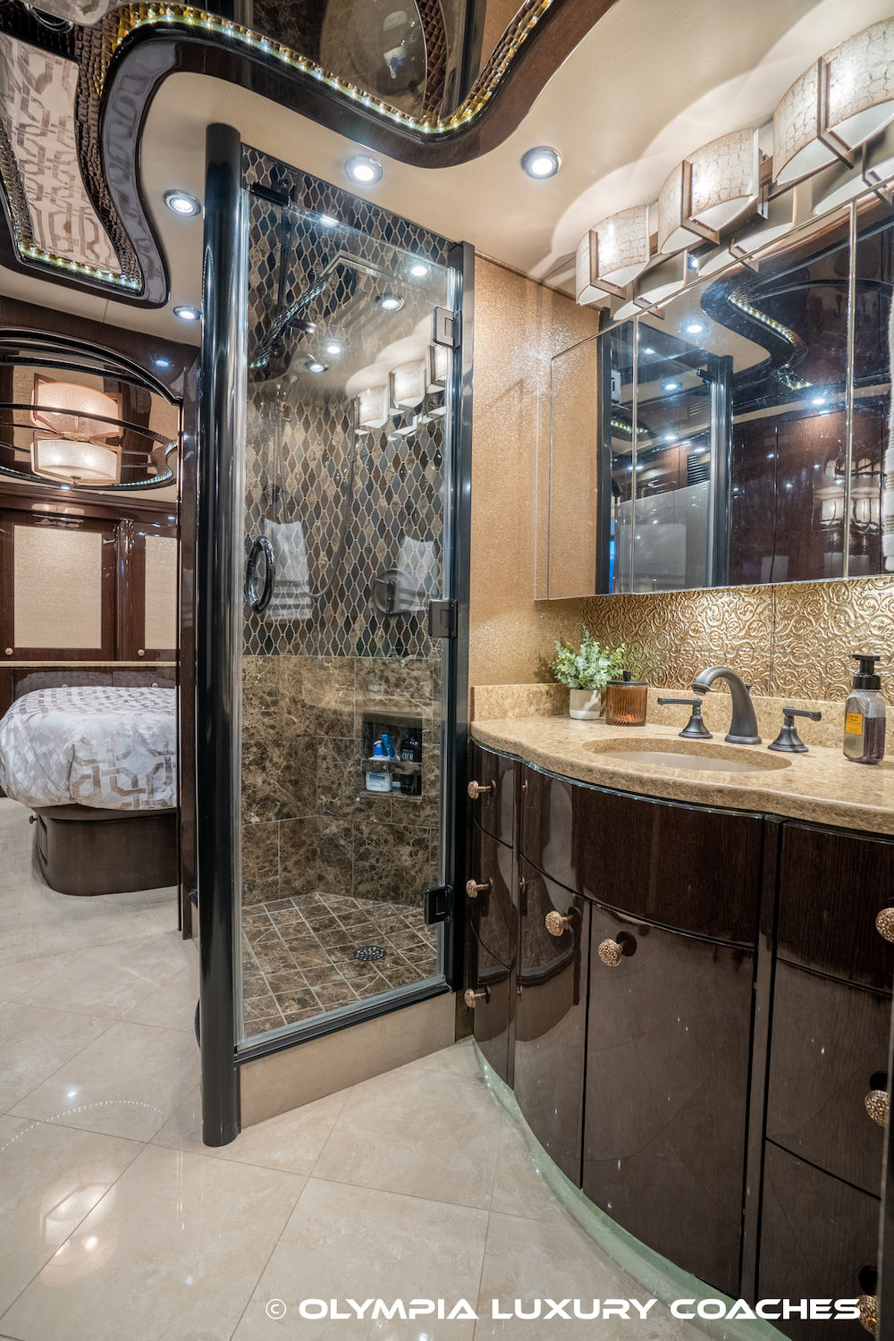 2015 Prevost Millennium H3-45 For Sale