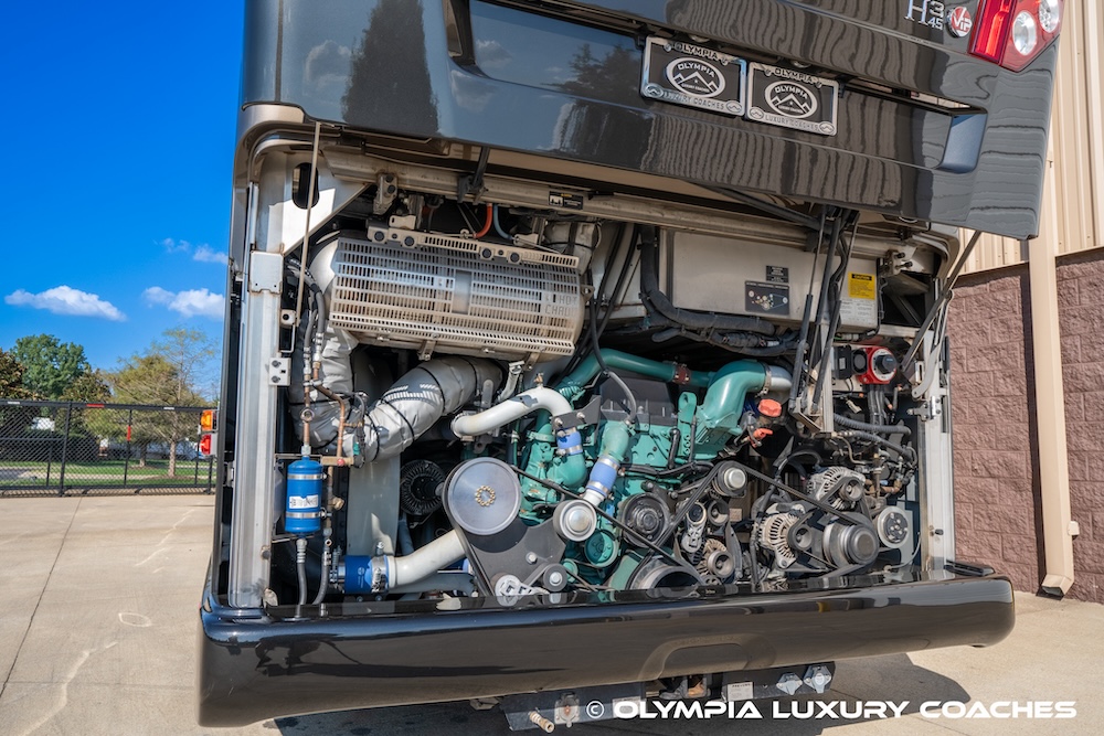2015 Prevost Millennium H3-45 For Sale