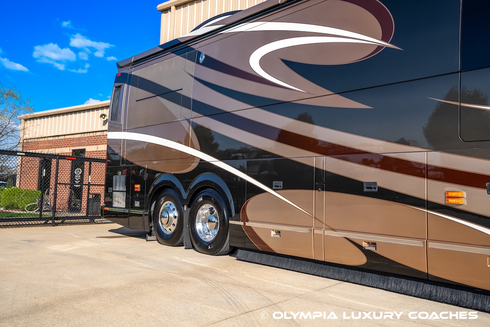 2015 Prevost Millennium H3-45 For Sale