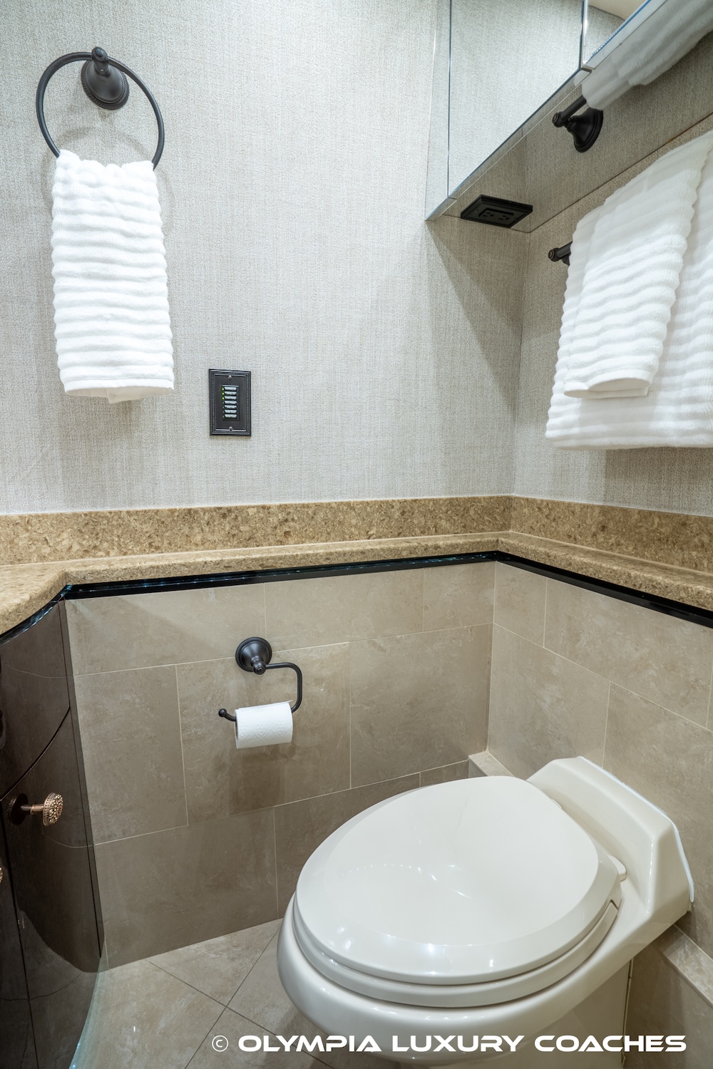 2015 Prevost Millennium H3-45 For Sale