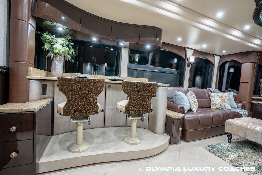 2015 Prevost Millennium H3-45 For Sale