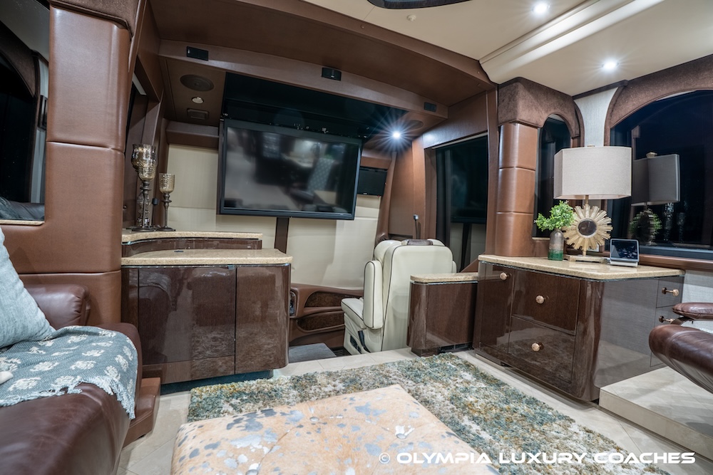 2015 Prevost Millennium H3-45 For Sale