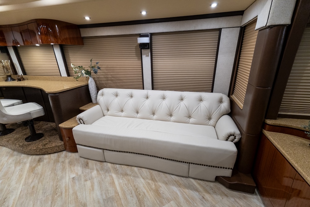 2015 Prevost Millennium H3-45 For Sale