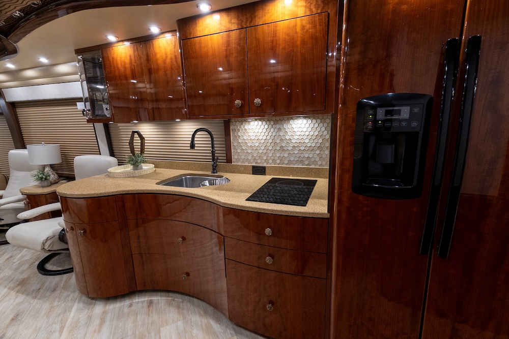 2015 Prevost Millennium H3-45 For Sale