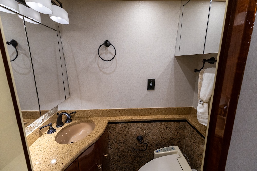 2015 Prevost Millennium H3-45 For Sale