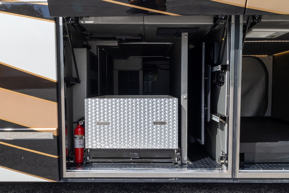 2015 Prevost Millennium H3-45 For Sale