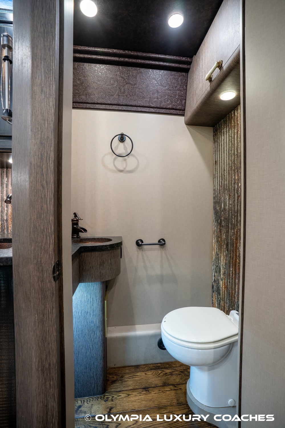 2015 Prevost  X3 For Sale