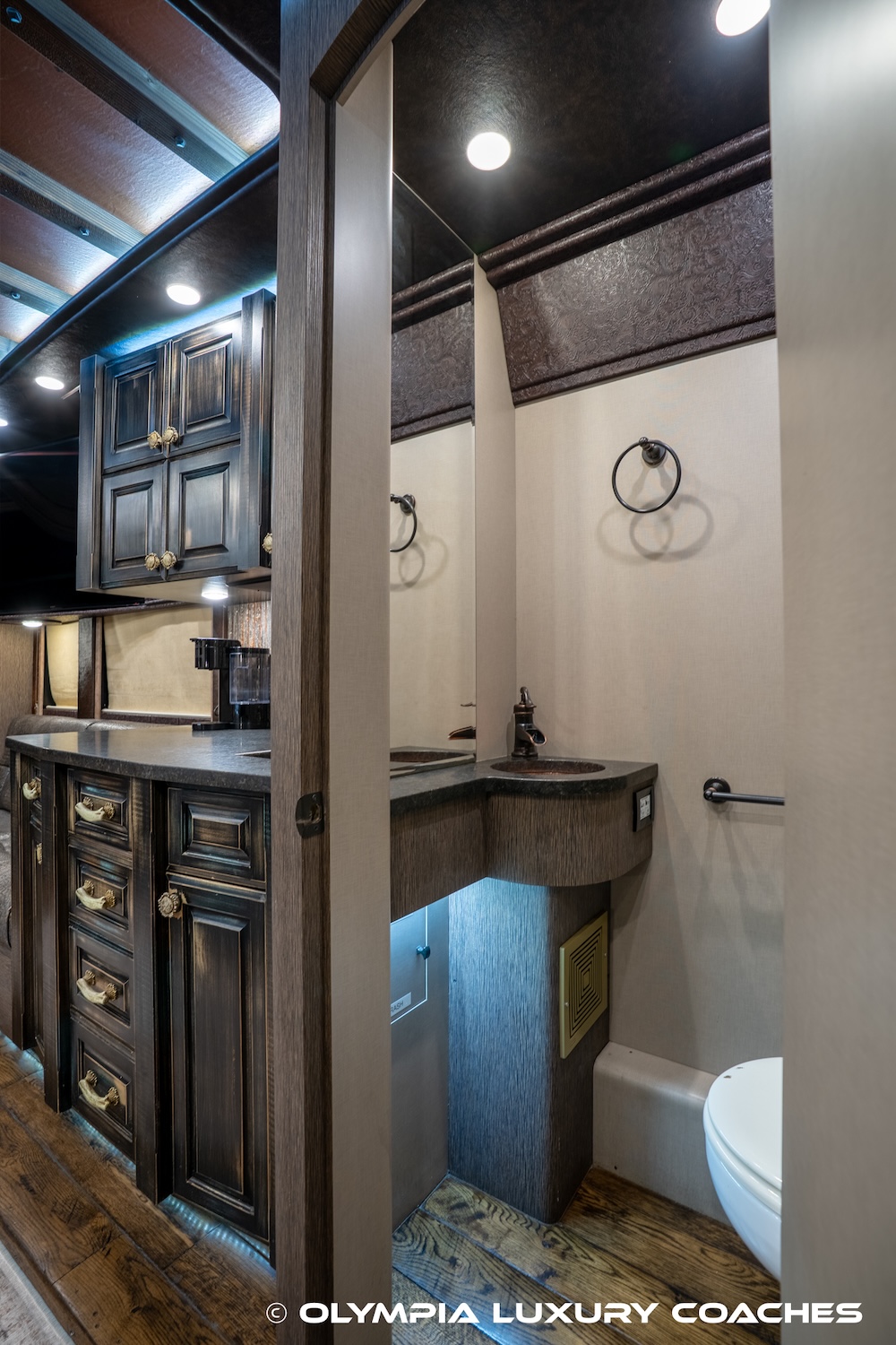 2015 Prevost  X3 For Sale