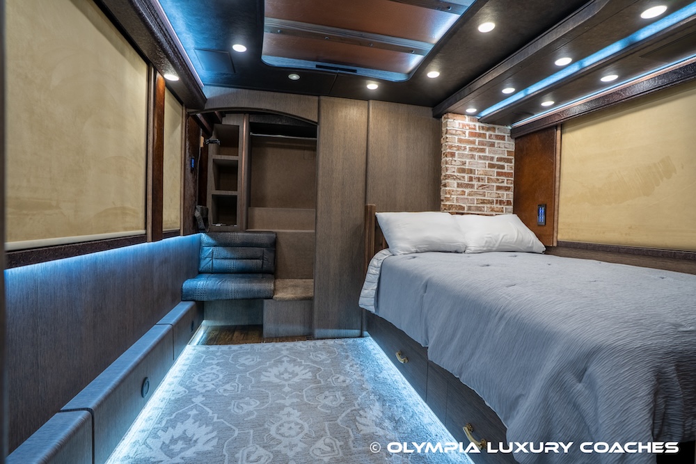 2015 Prevost  X3 For Sale